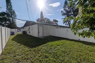 1811 Queen Palm Dr, Edgewater, FL 32132 - Photo 25