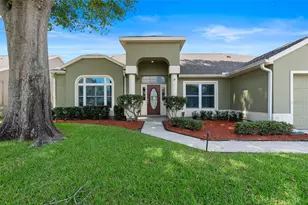12910 Forestedge Cir, Orlando, FL 32828 - Photo 3