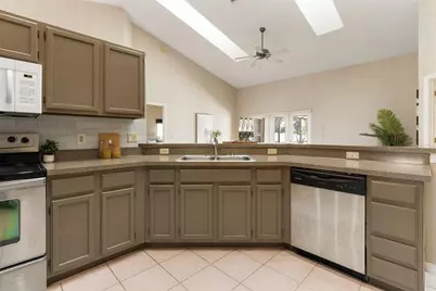 12910 Forestedge Circle, Orlando, FL 32828 - Photo 9