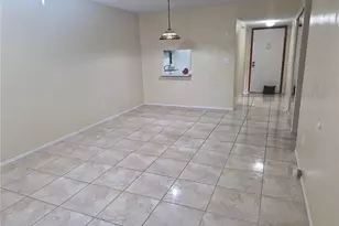 2806 N Powers Dr, Orlando, FL 32818 - Photo 3