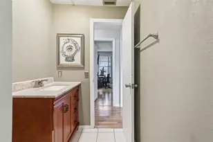 3309 El Amador Ct, Tampa, FL 33614 - Photo 27