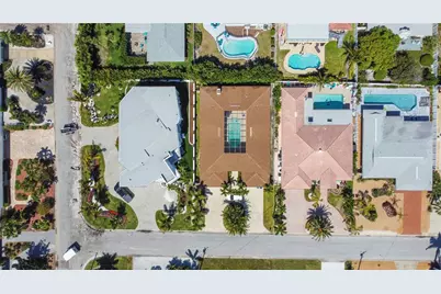 2504 Hibiscus Drive W, Belleair Beach, FL 33786 - Photo 7