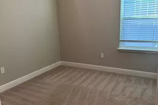 2435 Standing Rock Cir, Oakland, FL 34787 - Photo 19