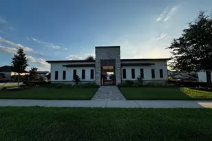 2435 Standing Rock Cir, Oakland, FL 34787 - Photo 29