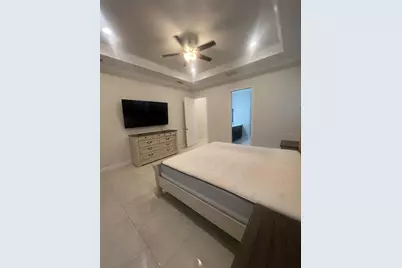 2727 NW 42nd Place, Cape Coral, FL 33993 - Photo 15