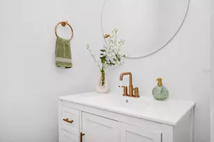 302 Captiva Dr, Davenport, FL 33896 - Photo 13