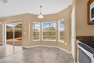 681 Eagle Pointe S, Kissimmee, FL 34746 - Photo 11