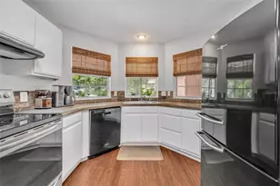 31100 Pocono St, Sorrento, FL 32776 - Photo 15