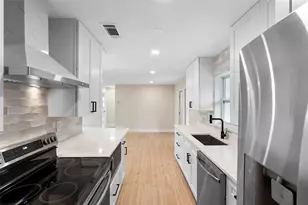 5310 Pineview Way, Apopka, FL 32703 - Photo 11