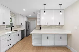 5310 Pineview Way, Apopka, FL 32703 - Photo 5