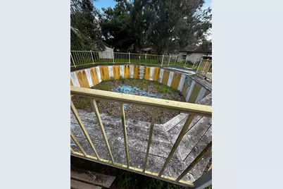 10004 Vaughn Street, Gibsonton, FL 33534 - Photo 15