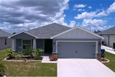517 Scenic Bluff Boulevard, Lake Wales, FL 33853 - Photo 1