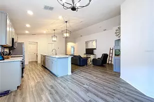 517 Scenic Blf Blvd, Lake Wales, FL 33853 - Photo 9