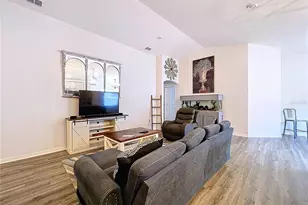 517 Scenic Blf Blvd, Lake Wales, FL 33853 - Photo 7