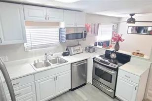 1211 Vagabond Dr, Port Orange, FL 32127 - Photo 9