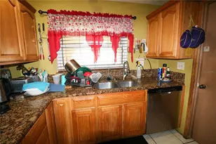 317 Cortez Ct, Kissimmee, FL 34758 - Photo 11