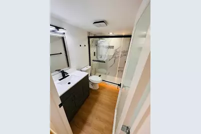 1050 E Michigan St #1050B, Orlando, FL 32806 - Photo 9