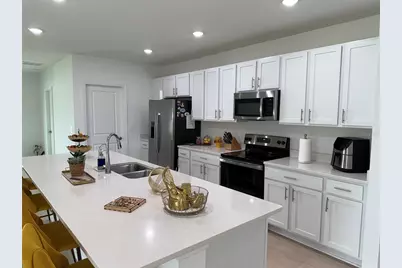 121 Citrine Loop, Kissimmee, FL 34758 - Photo 7