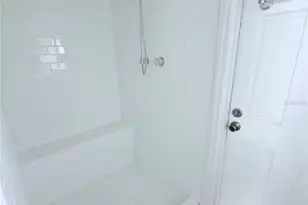 2120B Carlton Dr, Orlando, FL 32806 - Photo 7