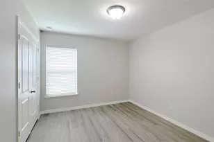 1550 Peterson Pl, Sanford, FL 32773 - Photo 9