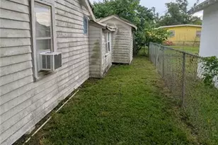 1102 W 13th St, Lakeland, FL 33805 - Photo 7