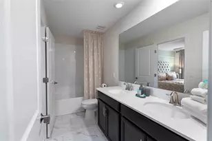 870 Drop Shot Dr, Davenport, FL 33896 - Photo 7