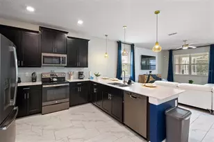 870 Drop Shot Dr, Davenport, FL 33896 - Photo 5