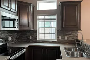 2450 Cypress St, Clermont, FL 34714 - Photo 9