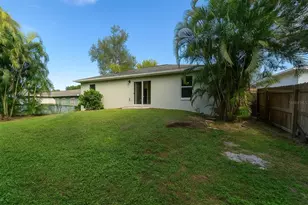 2017 17th Ave W, Bradenton, FL 34205 - Photo 5