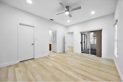 5802 Parkview Point Drive, Orlando, FL 32821 - Photo 9