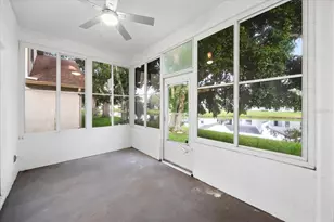 5802 Parkview Point Dr, Orlando, FL 32821 - Photo 13