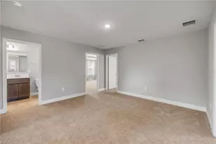 2211 Elegant Manor Cir, Edgewater, FL 32141 - Photo 23