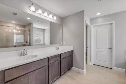 2211 Elegant Manor Circle, Edgewater, FL 32141 - Photo 21