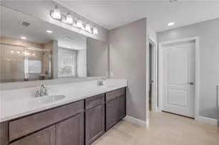 2211 Elegant Manor Cir, Edgewater, FL 32141 - Photo 21