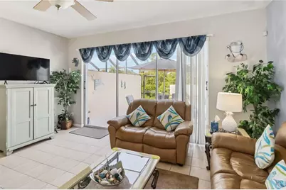 2382 Silver Palm Drive E, Kissimmee, FL 34747 - Photo 5