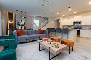 1000 Paradise Dr, Davenport, FL 33897 - Photo 5