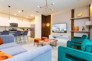 1000 Paradise Dr, Davenport, FL 33897 - Photo 3