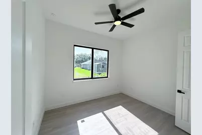 275 Lecturn Street, Port Charlotte, FL 33954 - Photo 17