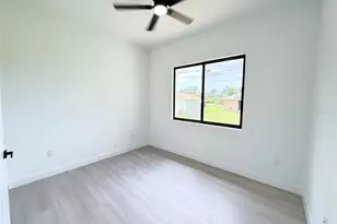 1177 Petronia St, North Port, FL 34286 - Photo 29