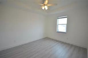 8581 Agate St, Port Charlotte, FL 33981 - Photo 11