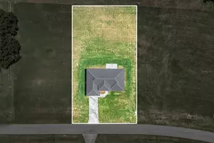 8732 Hampshire Dr, Sebring, FL 33876 - Photo 3