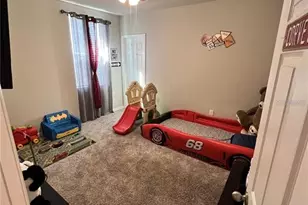 880 Cambridge Dr, Winter Haven, FL 33881 - Photo 3