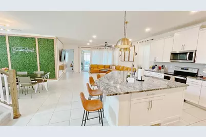 8940 Coconut Breeze Drive, Kissimmee, FL 34747 - Photo 3