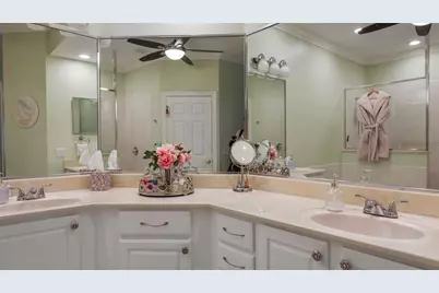 13213 Palmilla Circle, Dade City, FL 33525 - Photo 23