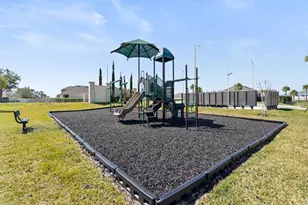 3857 Giorgio Dr, Winter Haven, FL 33884 - Photo 3