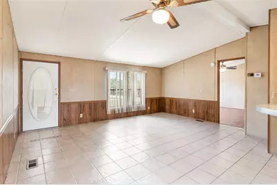 127 E Northside Drive, Lake Wales, FL 33853 - Photo 3