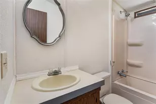 127 E Northside Dr, Lake Wales, FL 33853 - Photo 15