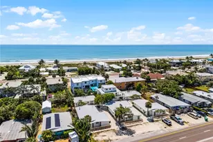 637 S Orlando Ave, Cocoa Beach, FL 32931 - Photo 3