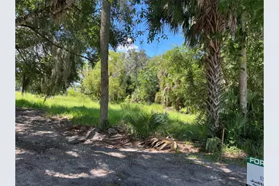 104 W Michael Gladden Boulevard, Apopka, FL 32703 - Photo 1