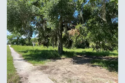104 W Michael Gladden Boulevard, Apopka, FL 32703 - Photo 5